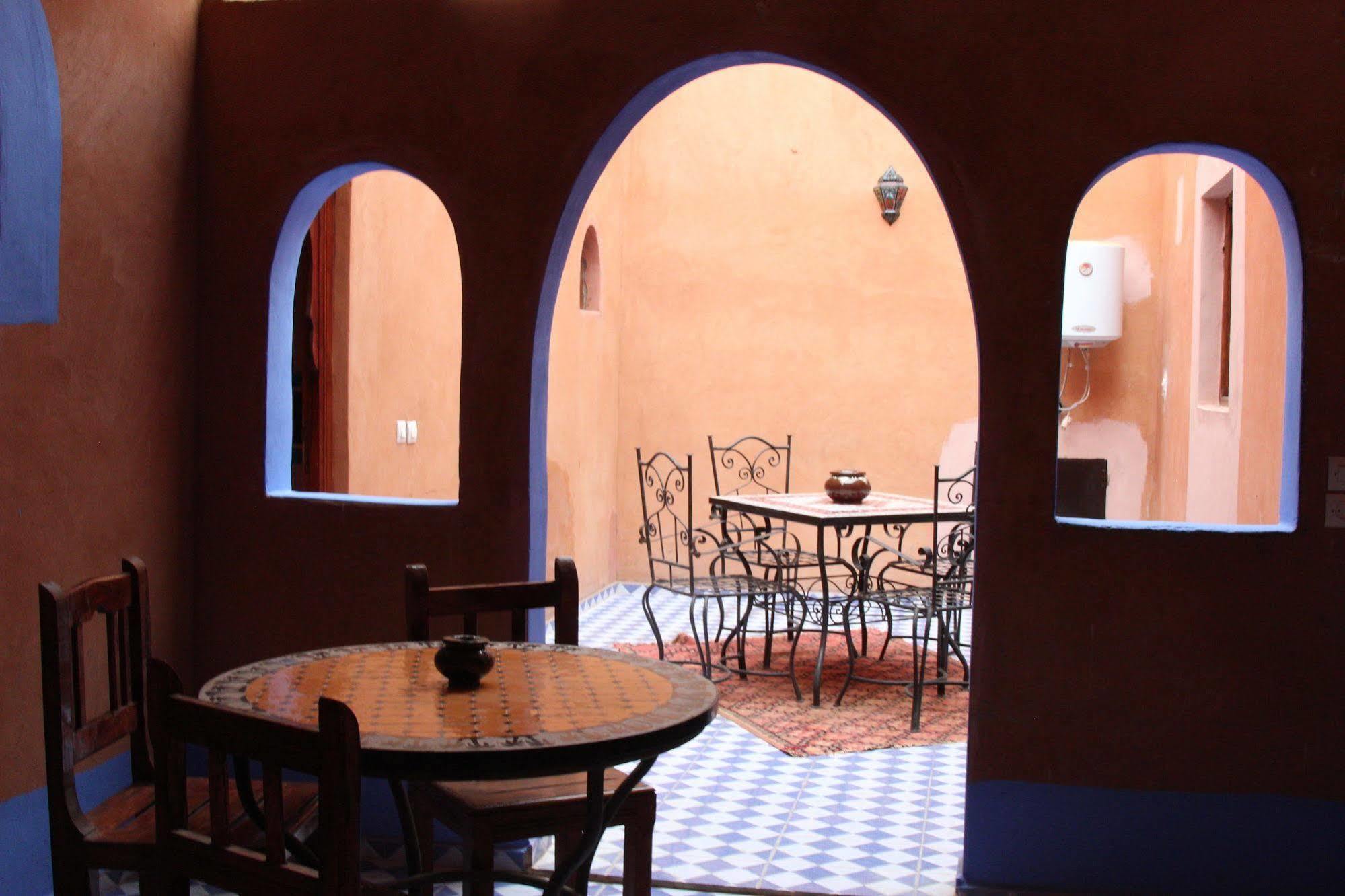 Riad Aicha & Camel Trekking Merzouga Exterior photo